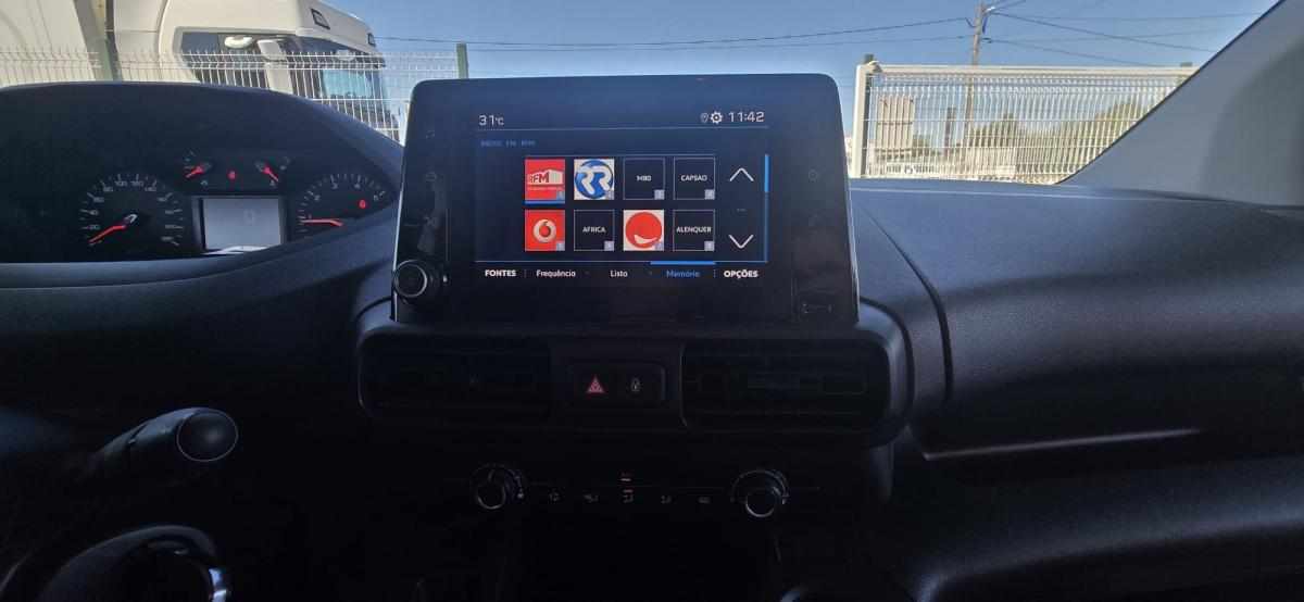 peugeot-partner-1-5-bluehdi-2022-diesel-1499cc