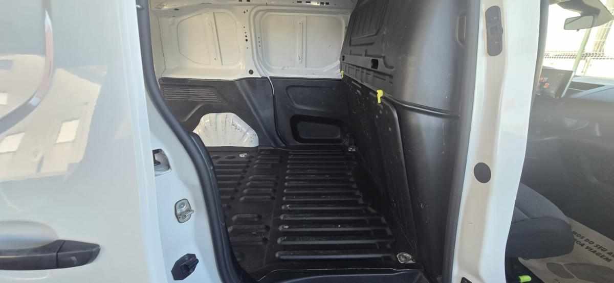 peugeot-partner-1-5-bluehdi-2022-diesel-1499cc