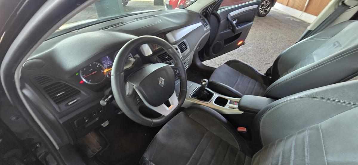 renault-laguna-2-0-dci-2008-diesel-1995cc