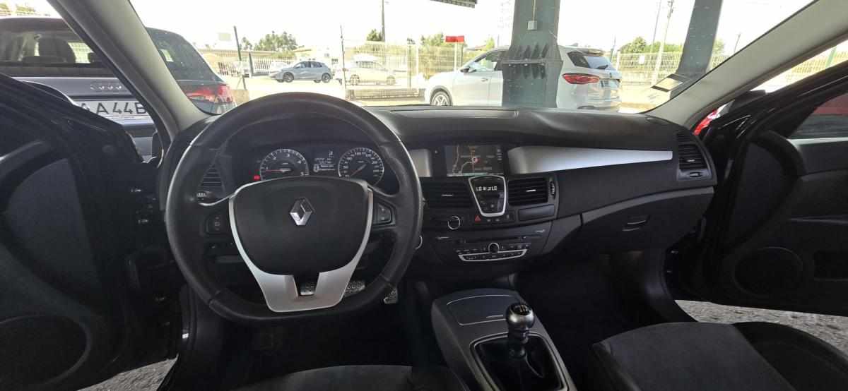 renault-laguna-2-0-dci-2008-diesel-1995cc