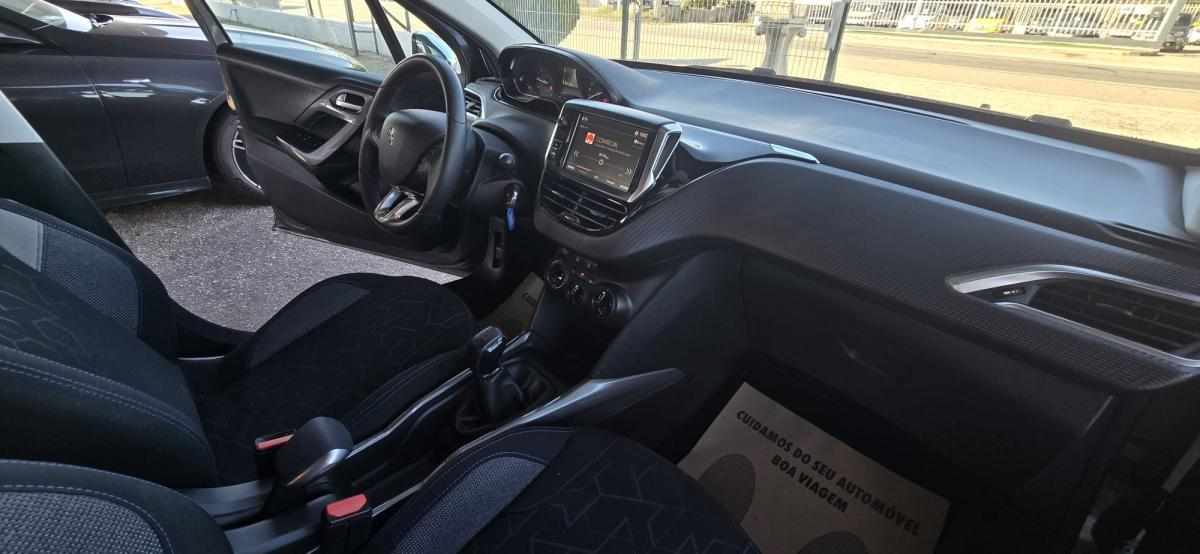 peugeot-2008-1-2-puretech-2018-gasolina-1199cc