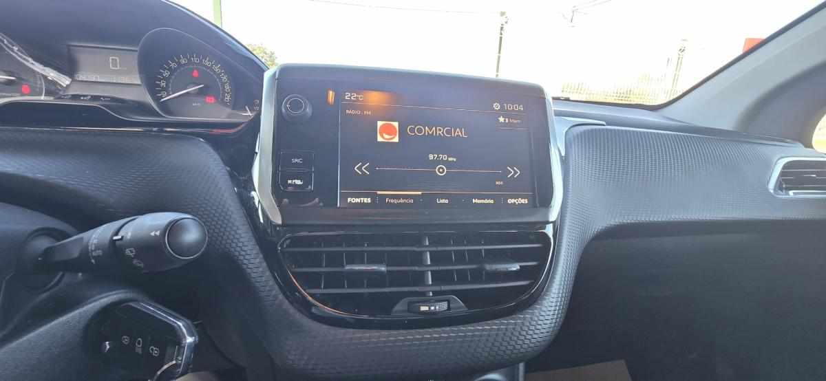 peugeot-2008-1-2-puretech-2018-gasolina-1199cc