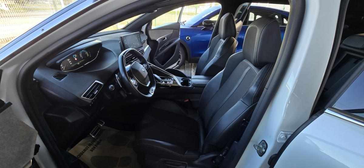 peugeot-3008-1-6-hybrid-11-8-kwh-2022-gasolina-1598cc