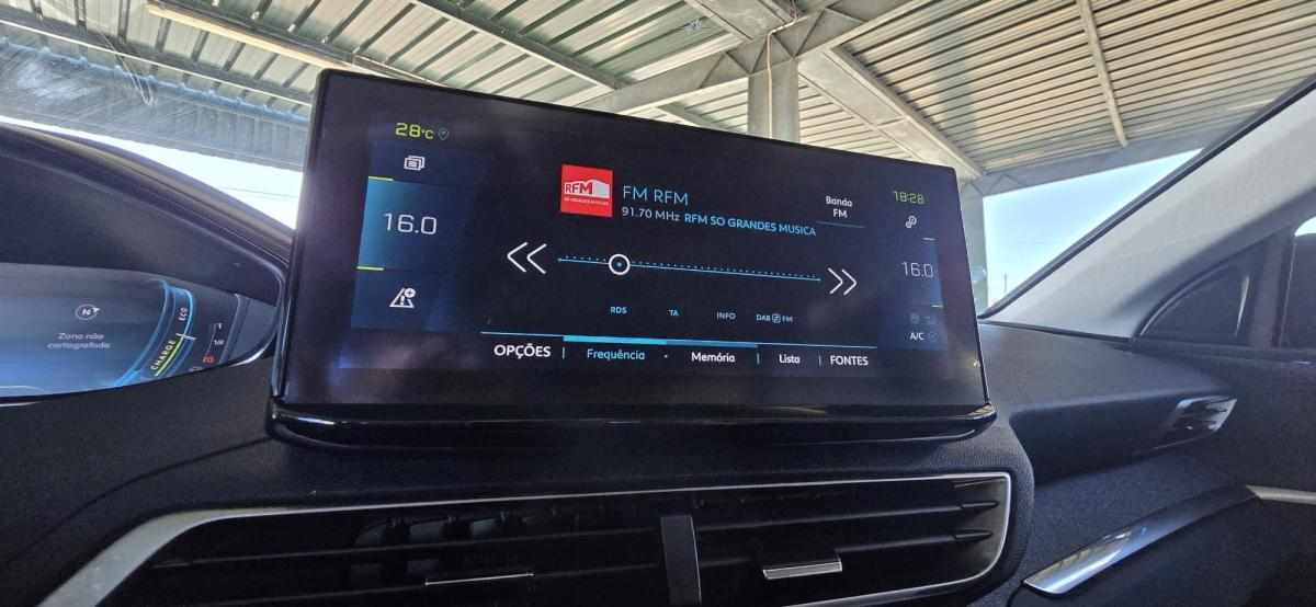 peugeot-3008-1-6-hybrid-11-8-kwh-2021-gasolina-1598cc