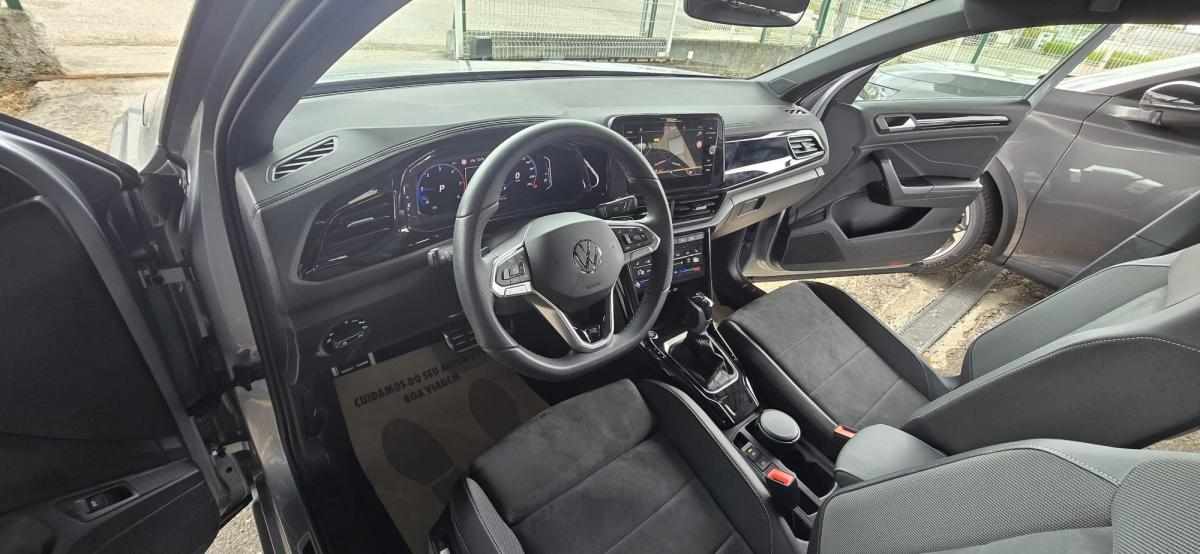 volkswagen-t-roc-2-0-tdi-2025-diesel-1968cc