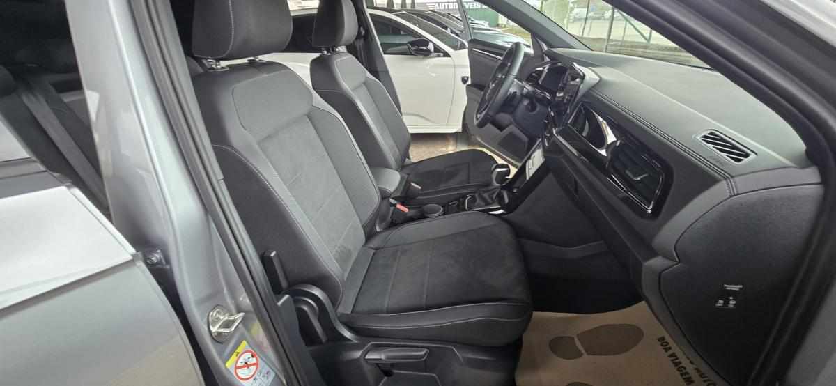 volkswagen-t-roc-2-0-tdi-2025-diesel-1968cc