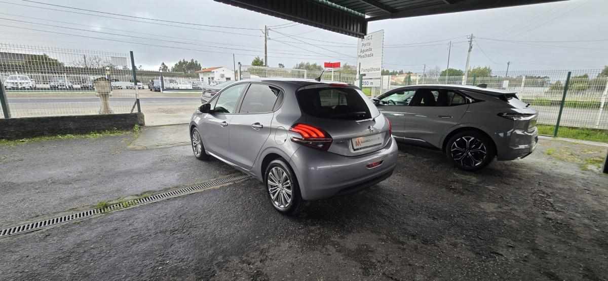 peugeot-208-1-5-bluehdi-2019-diesel-1499cc