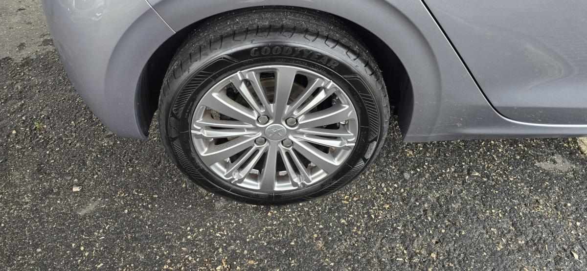 peugeot-208-1-5-bluehdi-2019-diesel-1499cc