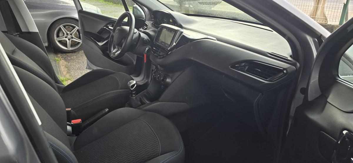 peugeot-208-1-5-bluehdi-2019-diesel-1499cc