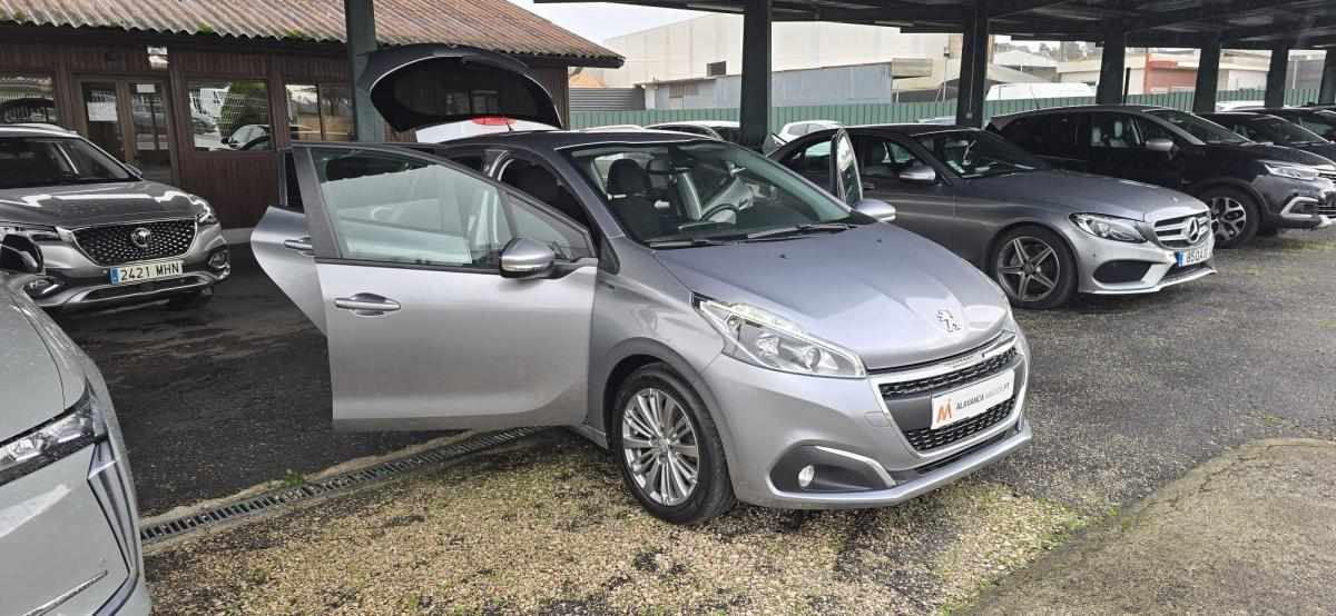 peugeot-208-1-5-bluehdi-2019-diesel-1499cc