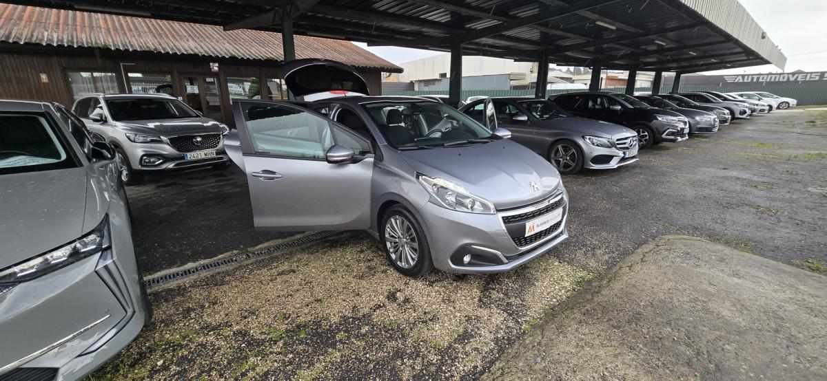 peugeot-208-1-5-bluehdi-2019-diesel-1499cc