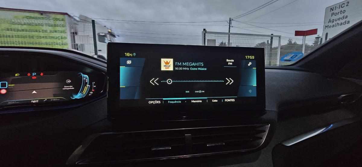 peugeot-3008-1-6-gt-hybrid-11-8-kwh-2021-gasolina-1598cc