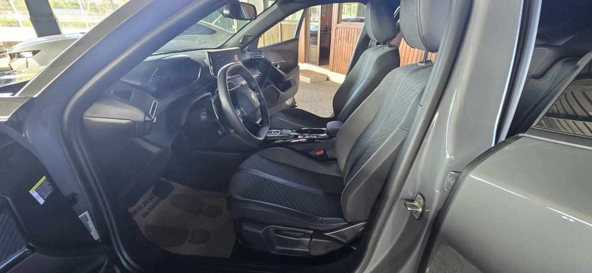 peugeot-2008-1-2-puretech-2025-gasolina-1199cc