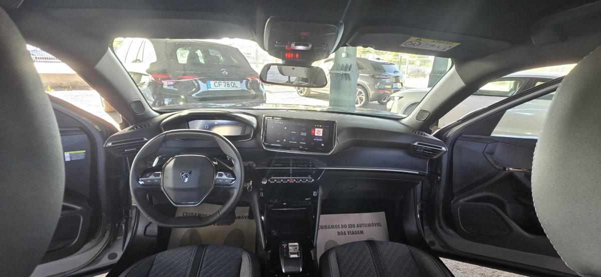 peugeot-2008-1-2-puretech-2025-gasolina-1199cc