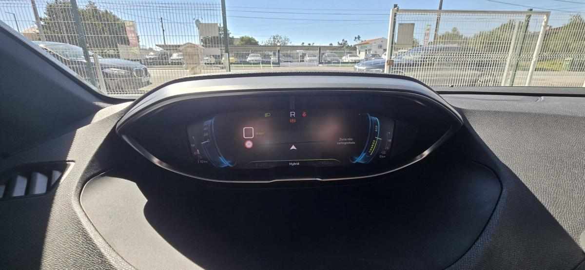 peugeot-3008-1-6-hybrid-11-8-kwh-2022-gasolina-1598cc