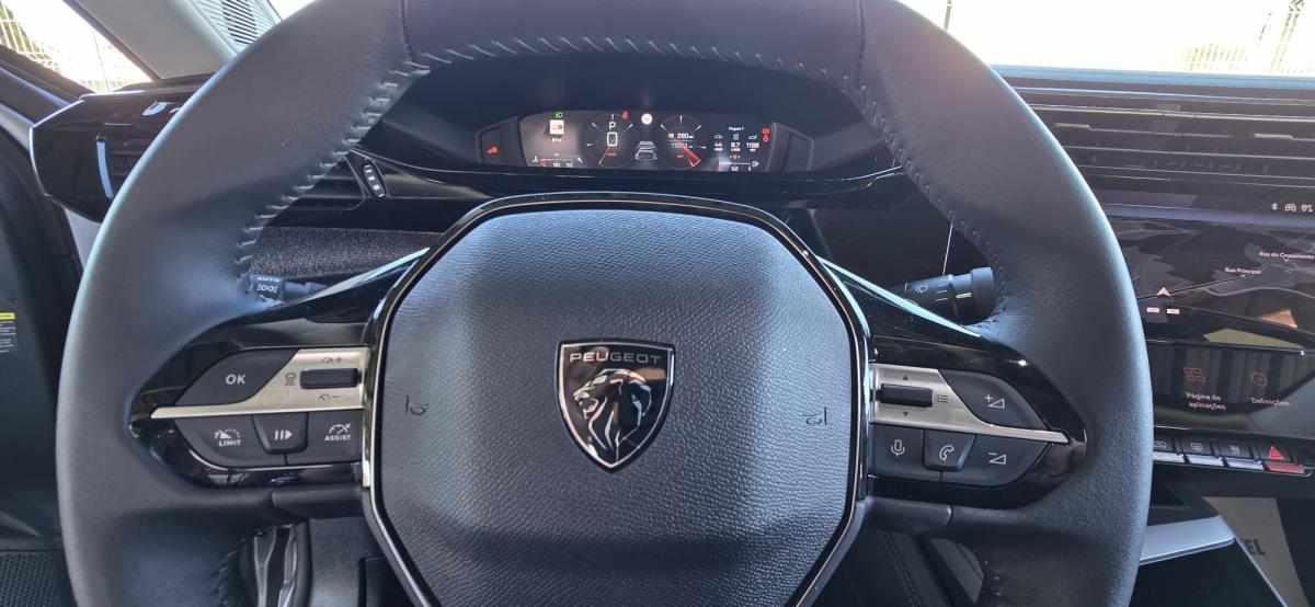peugeot-408-1-2-puretech-2023-gasolina-1199cc