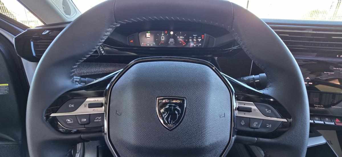 peugeot-408-1-2-puretech-2023-gasolina-1199cc