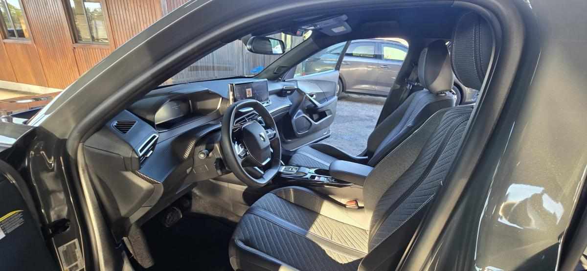 peugeot-e-2008-156-2025-eletrico