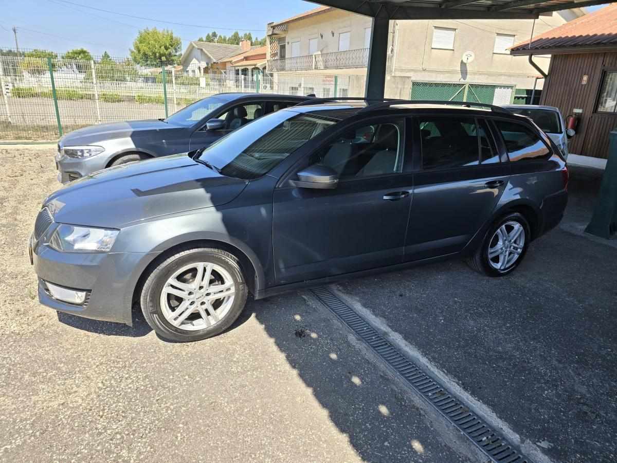 skoda-octavia-1-6-tdi-2016-diesel-1598cc