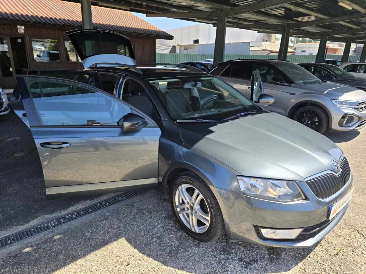 skoda-octavia-1-6-tdi-2016-diesel-1598cc
