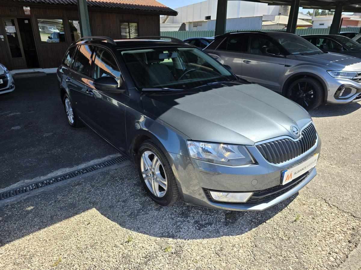 skoda-octavia-1-6-tdi-2016-diesel-1598cc