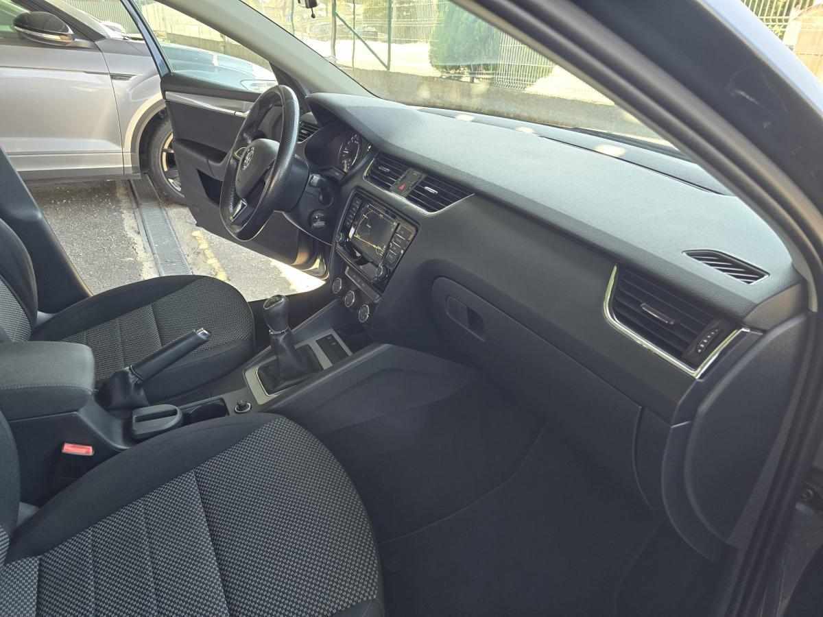 skoda-octavia-1-6-tdi-2016-diesel-1598cc