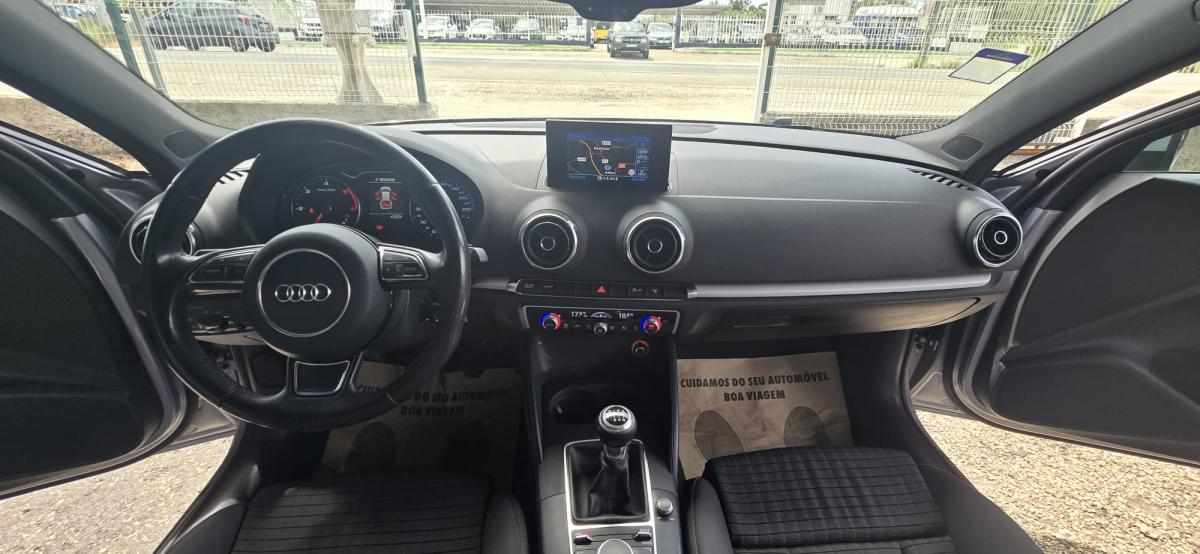 audi-a3-sportback-1-6tdi-gps-2015-diesel-1560cc