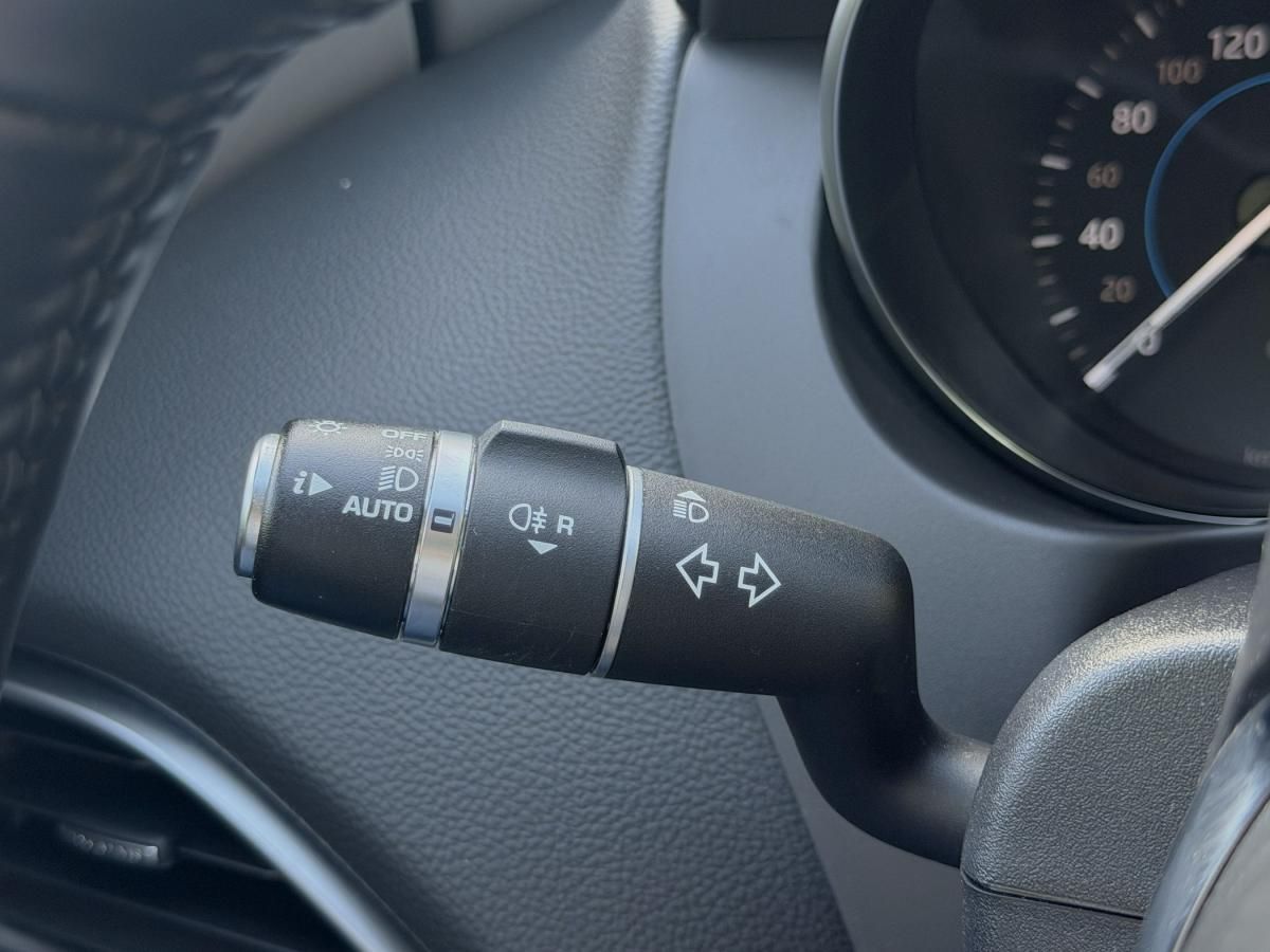 jaguar-xe-2018-diesel-1999cc