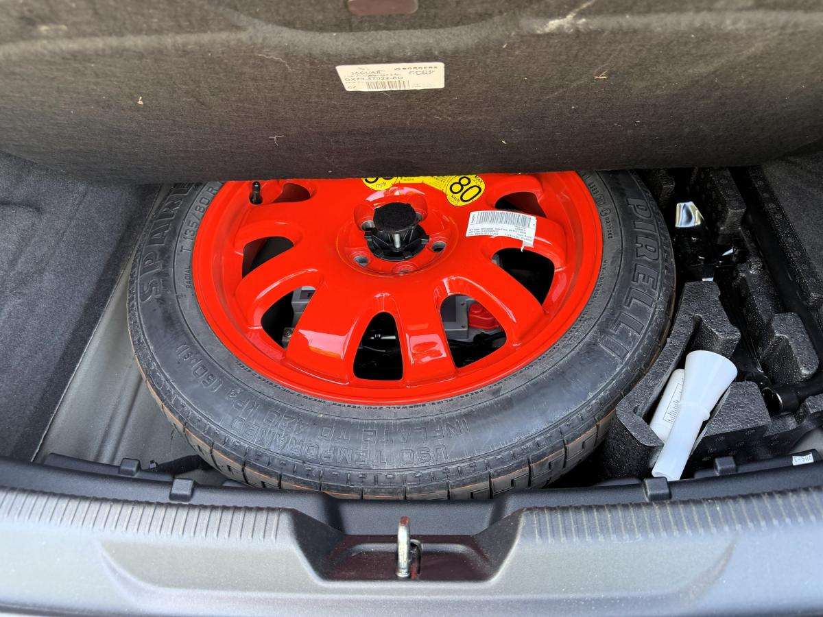 jaguar-xe-2018-diesel-1999cc