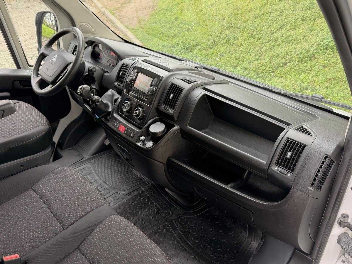 citroen-jumper-2022-diesel-2179cc
