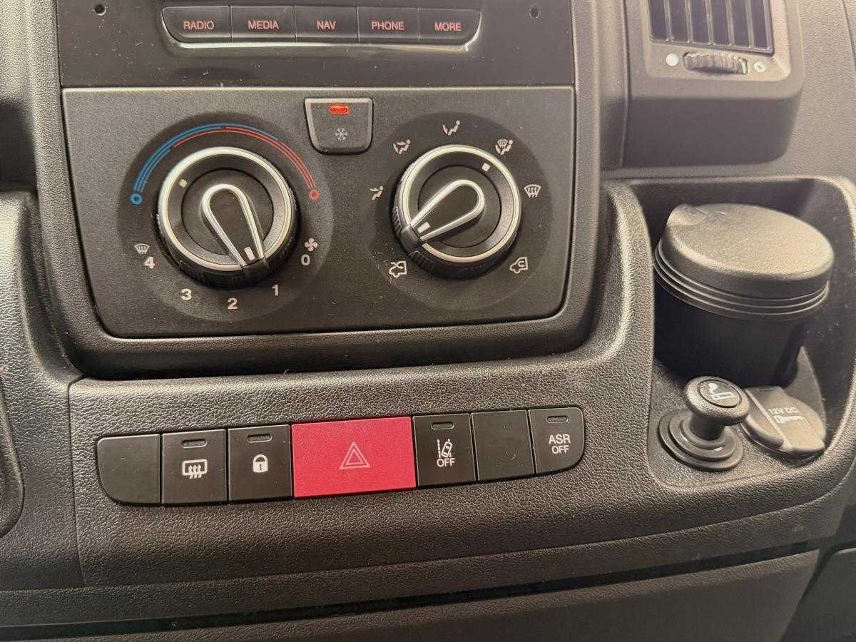 citroen-jumper-2022-diesel-2179cc