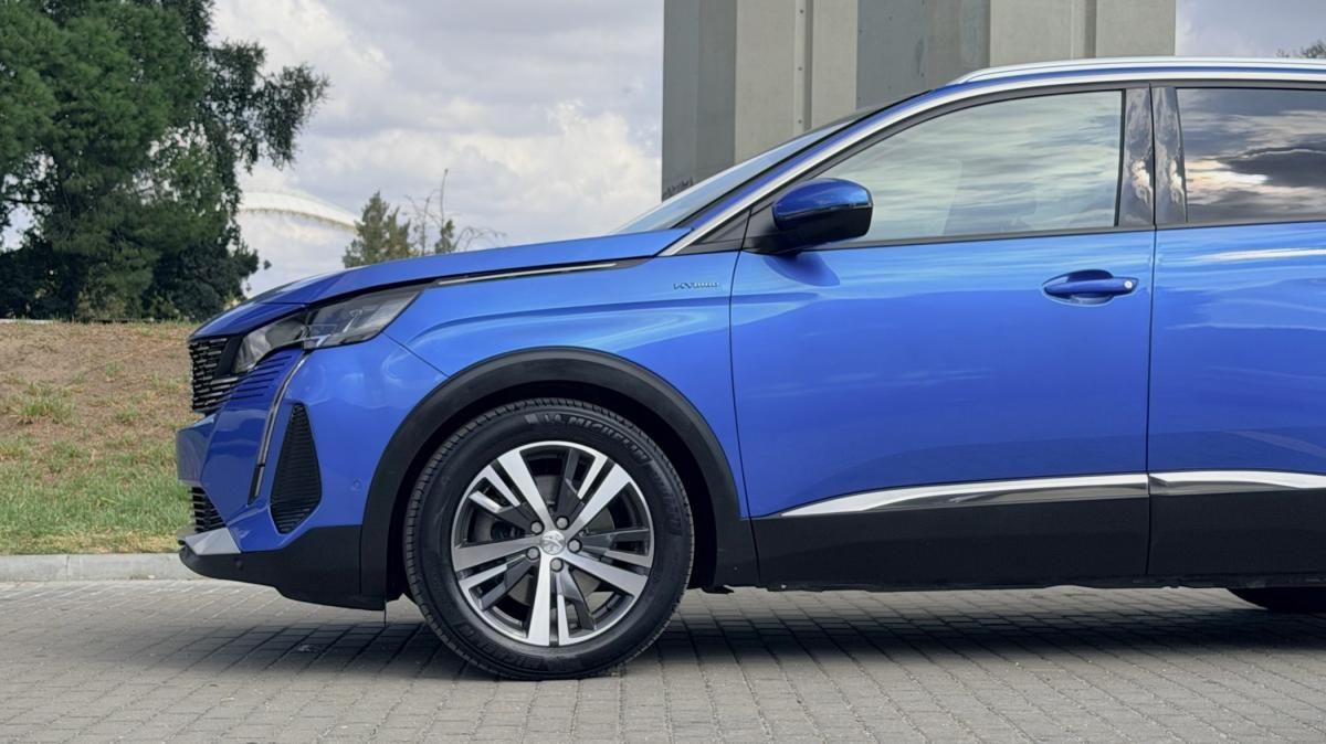 peugeot-3008-2021-hibrido-a-gasolina-1598cc