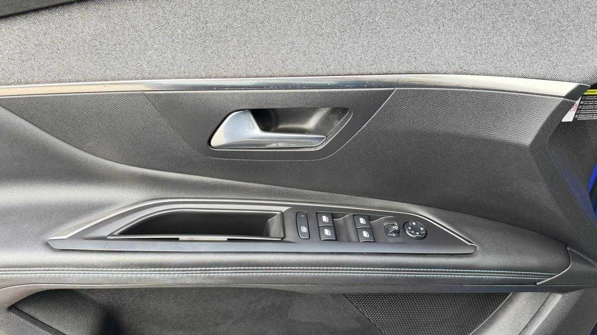 peugeot-3008-2021-hibrido-a-gasolina-1598cc
