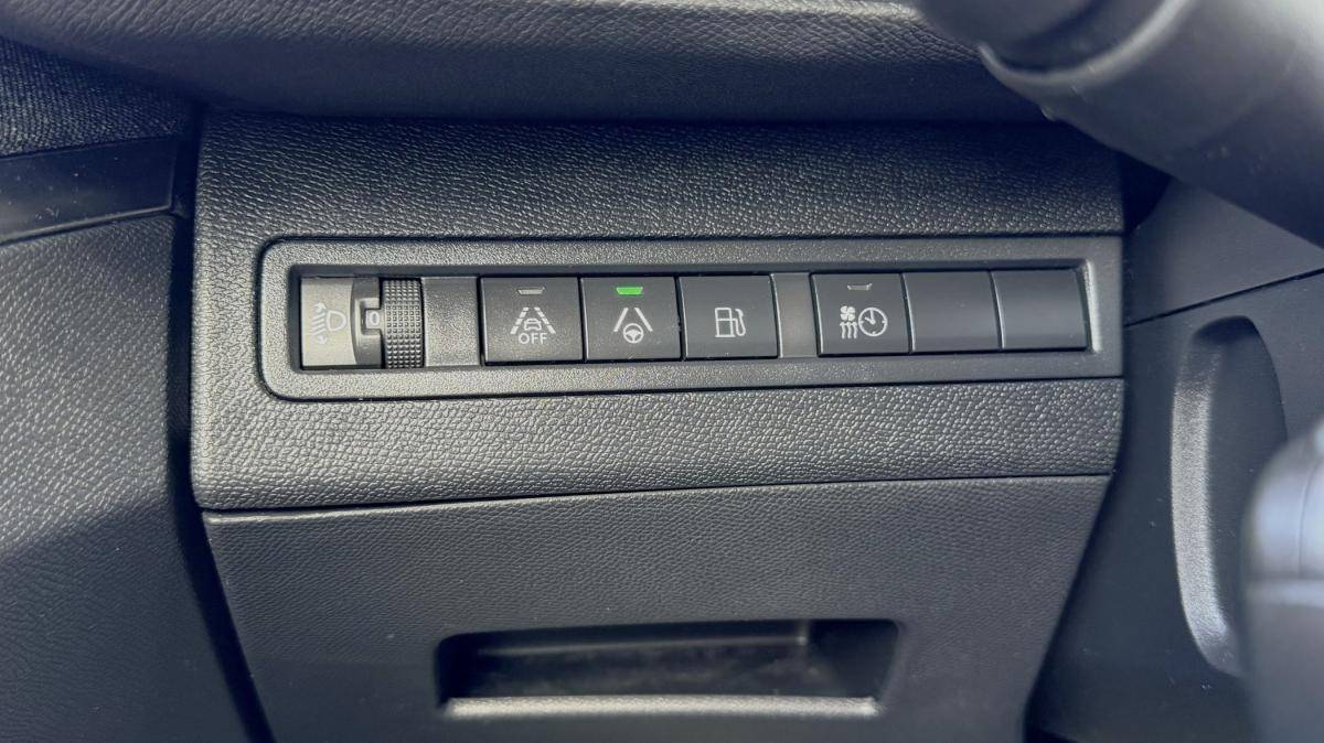 peugeot-3008-2021-hibrido-a-gasolina-1598cc