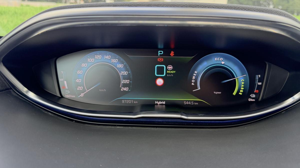 peugeot-3008-2021-hibrido-a-gasolina-1598cc