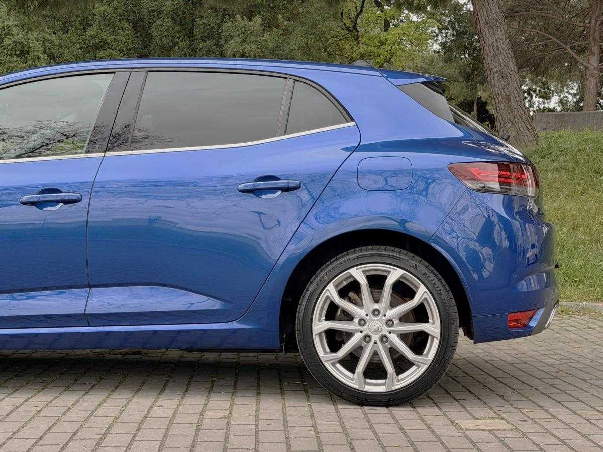 renault-megane-2021-hibrido-a-gasolina-1598cc