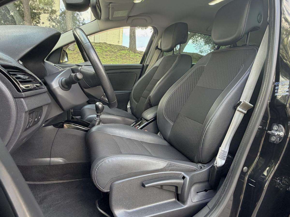 renault-megane-sport-tourer-2014-diesel-1598cc