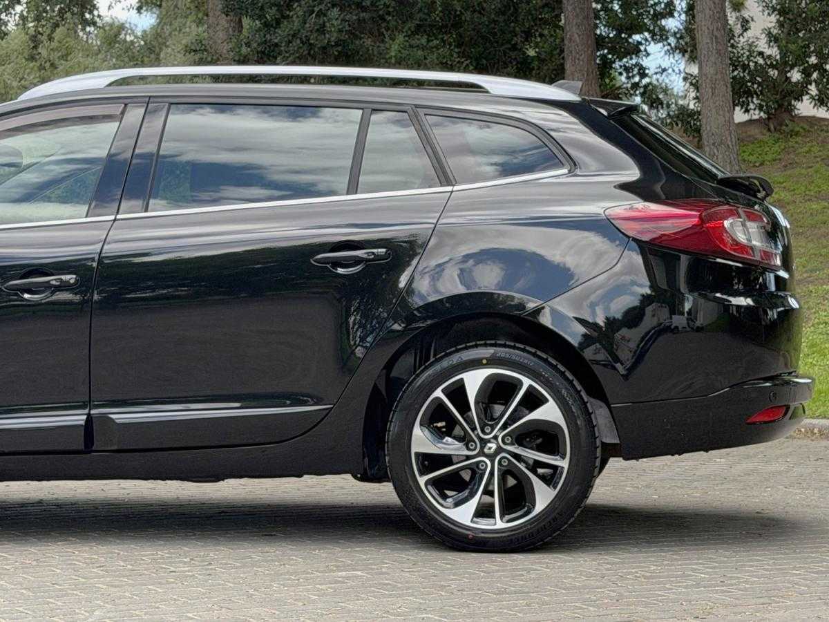 renault-megane-sport-tourer-2014-diesel-1598cc