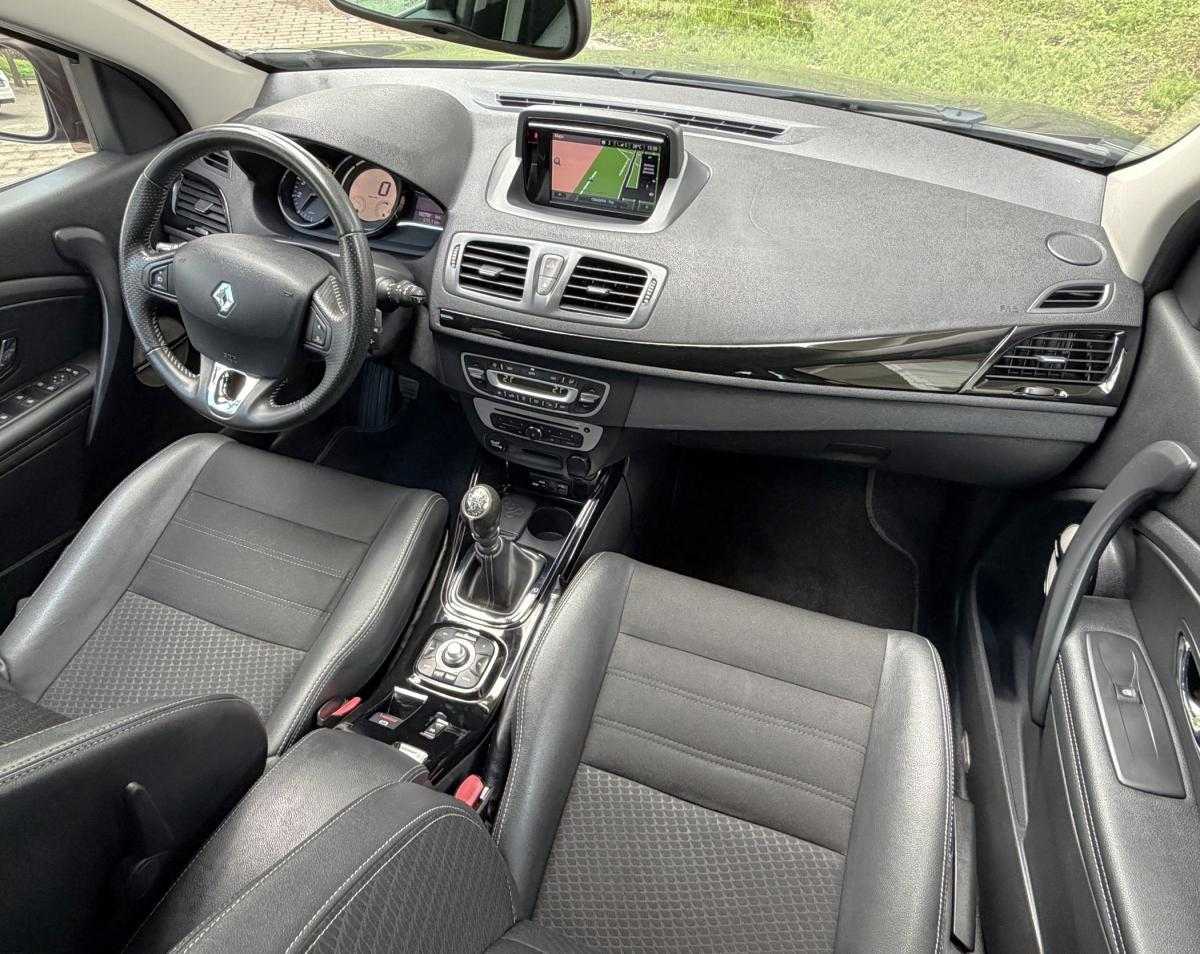renault-megane-sport-tourer-2014-diesel-1598cc