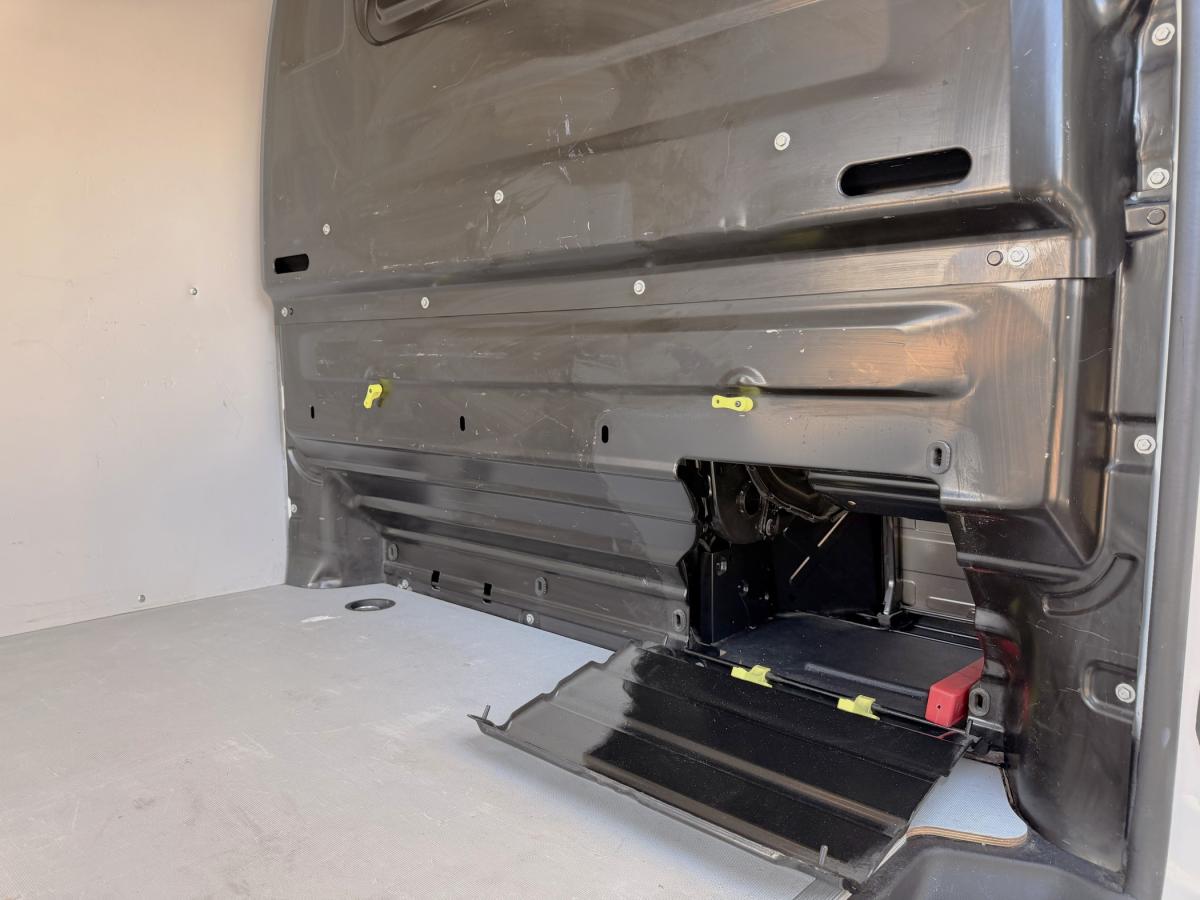 opel-vivaro-2023-diesel-1499cc