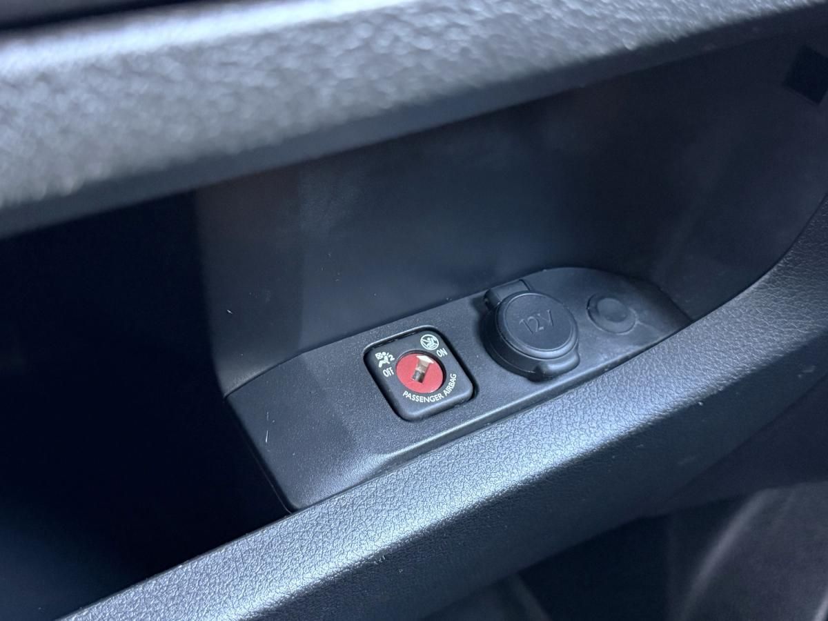 opel-vivaro-2023-diesel-1499cc