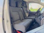 opel-vivaro-2023-diesel-1499cc