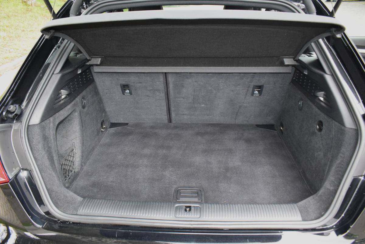 audi-a3-sportback-2017-diesel-1598cc