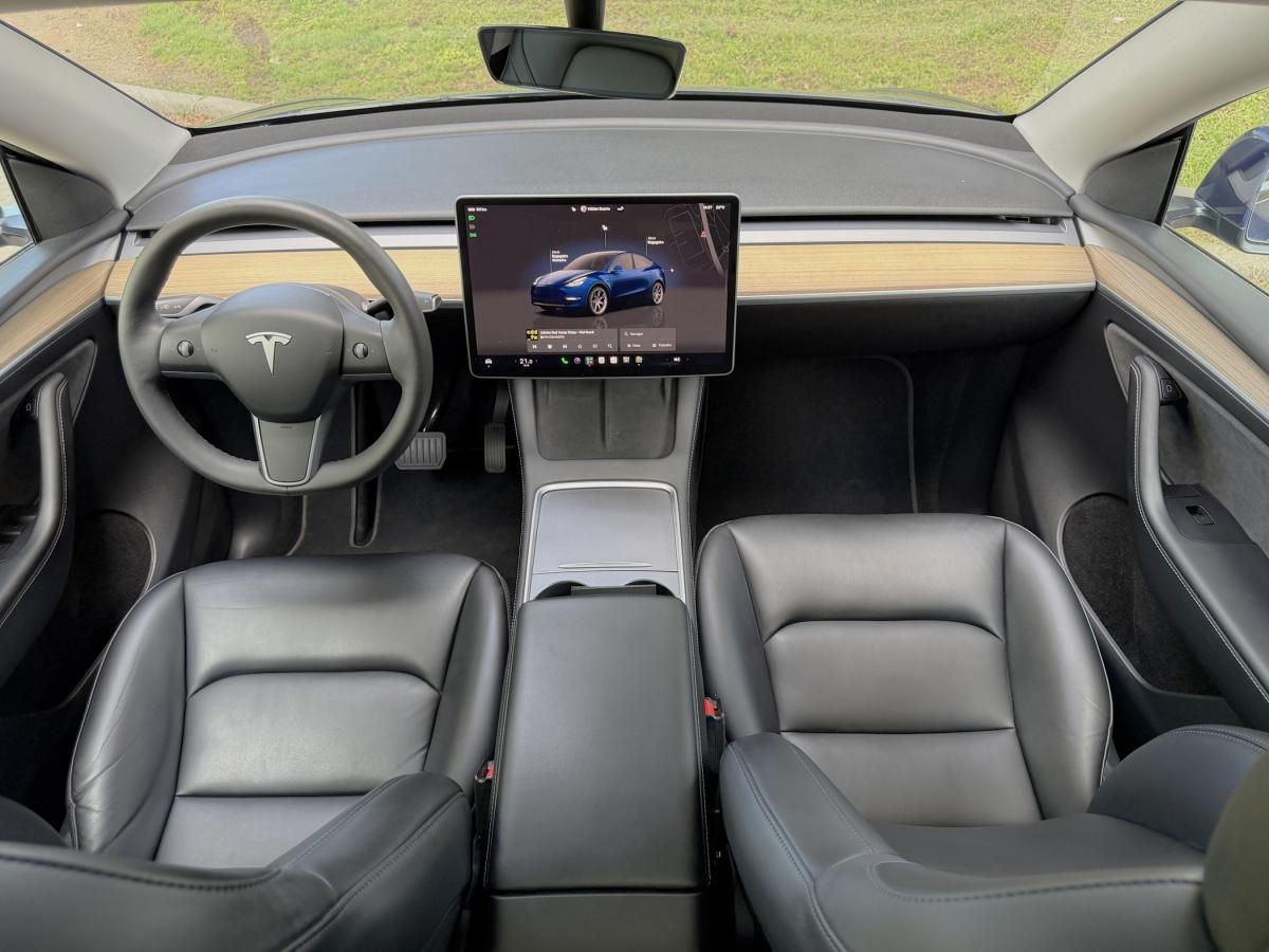 tesla-model-y-2023-eletrico-500cc