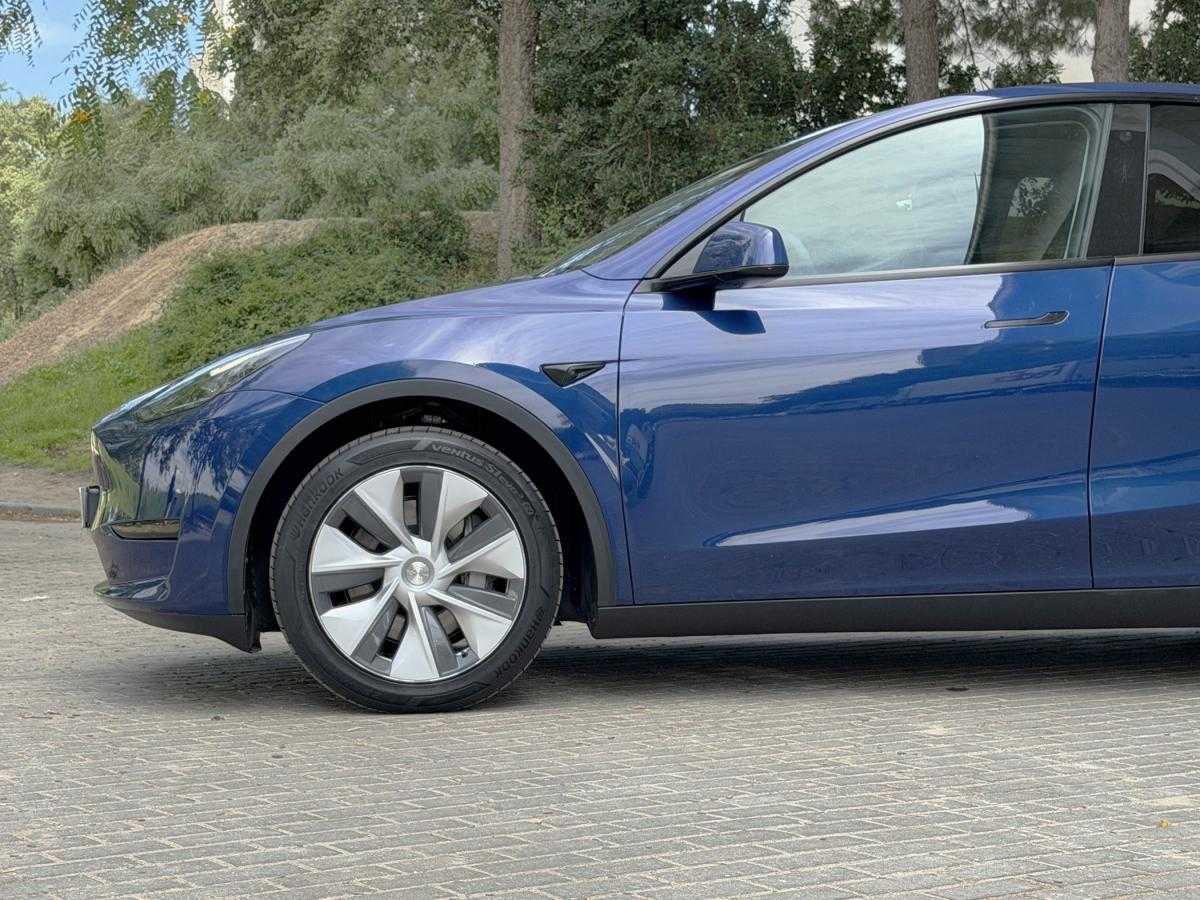 tesla-model-y-2023-eletrico-500cc