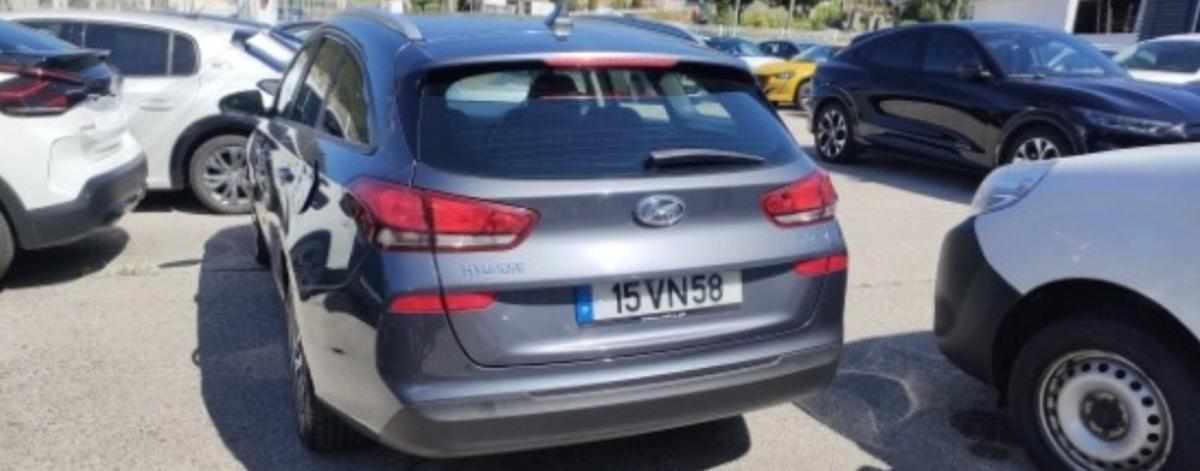 hyundai-i30-sw-1-6-crdi-2018-diesel-1600cc