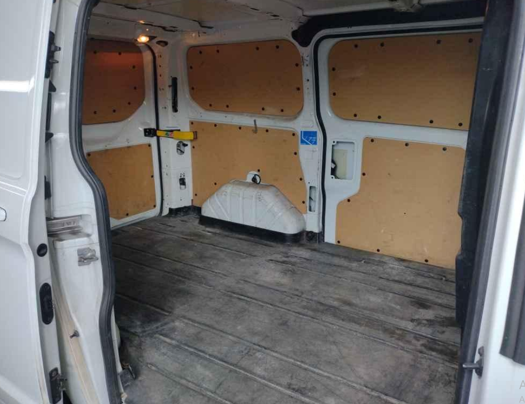 ford-transit-custom-2-0-tdci-2018-diesel-1997cc