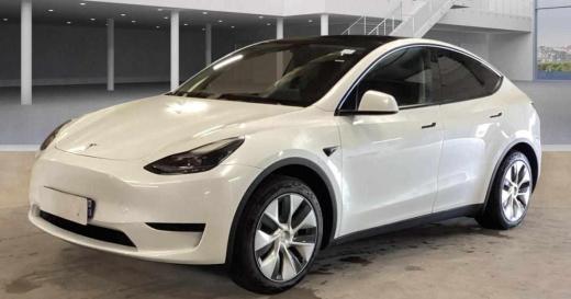tesla-model-y-standard-range-rwd-2024-eletrico