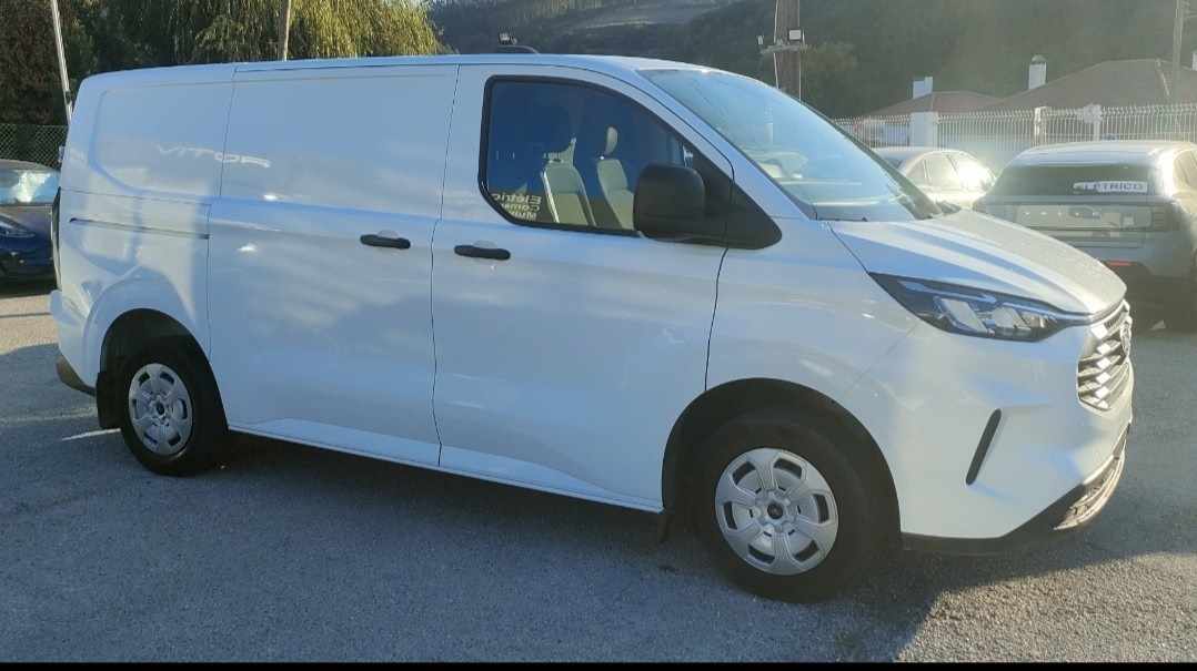 ford-transit-custom-2-0-tdci-2024-diesel-1995cc