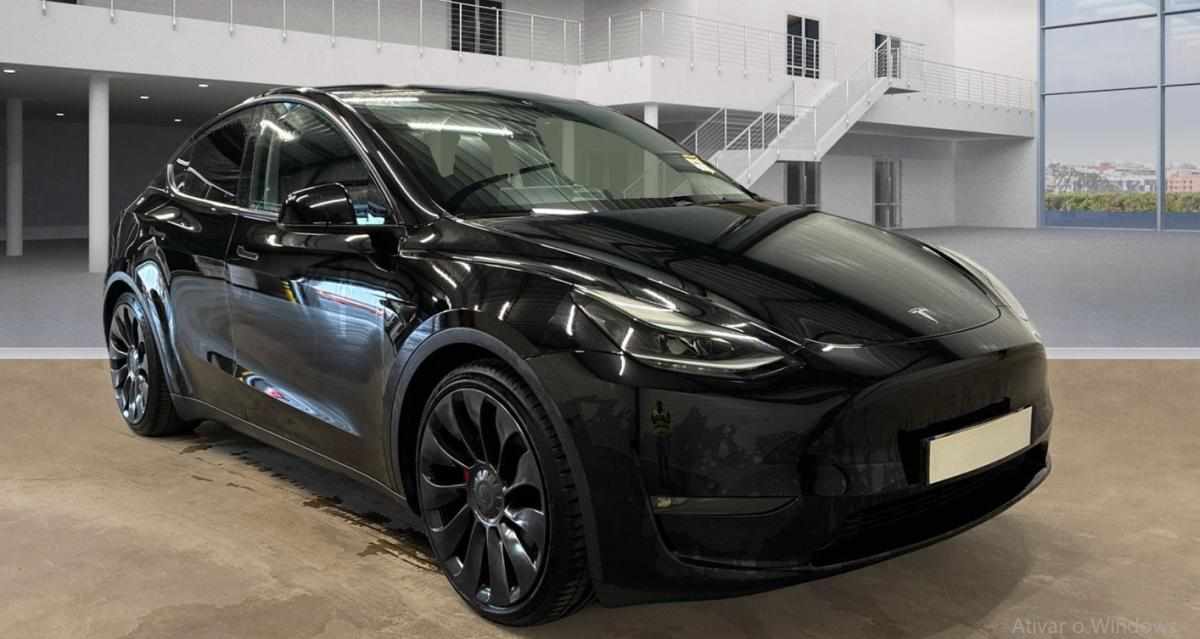 tesla-model-y-performance-2024-eletrico